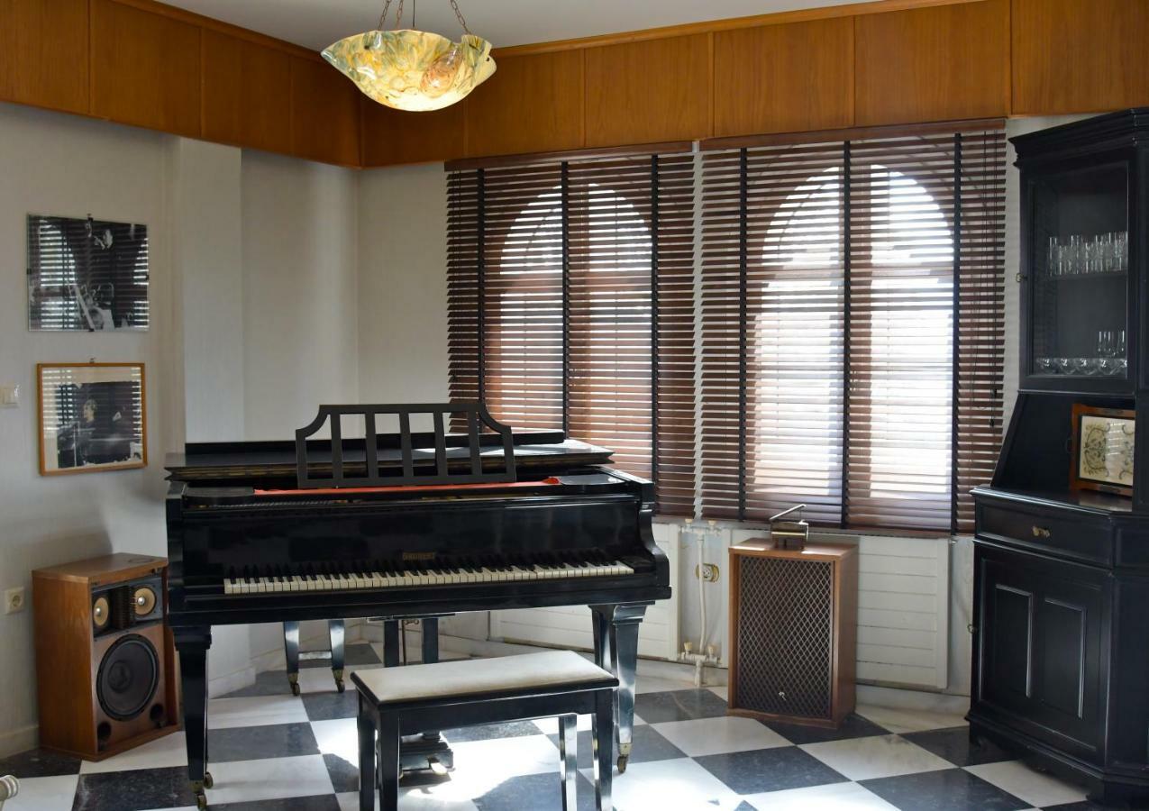 Priamos Kalitehnoupoli Villa Rafína Exterior foto
